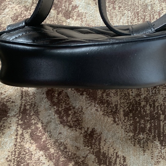 Gucci Belt Bag like new!! - Picture 9 of 15